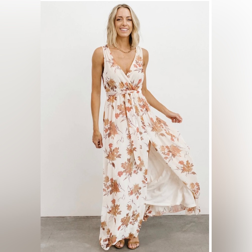 NWT Lennon Velvet Maxi Dress